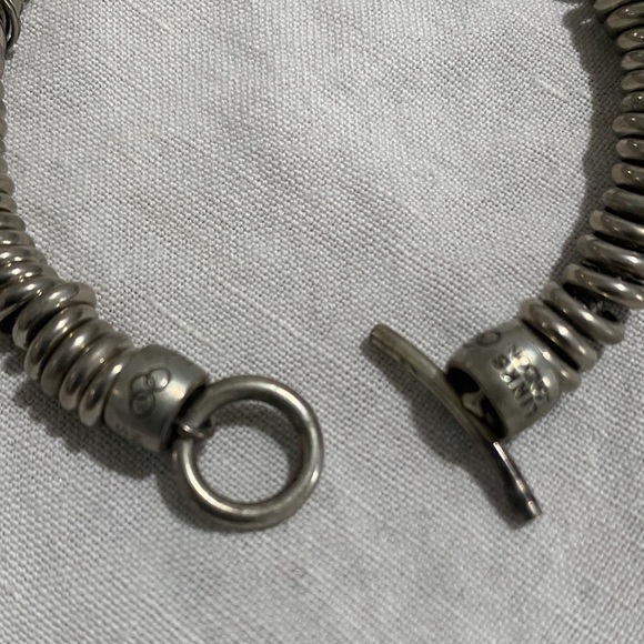 Genuine Links of London sterling silver bracelet with bubble silver heart. - Picture 2 of 3